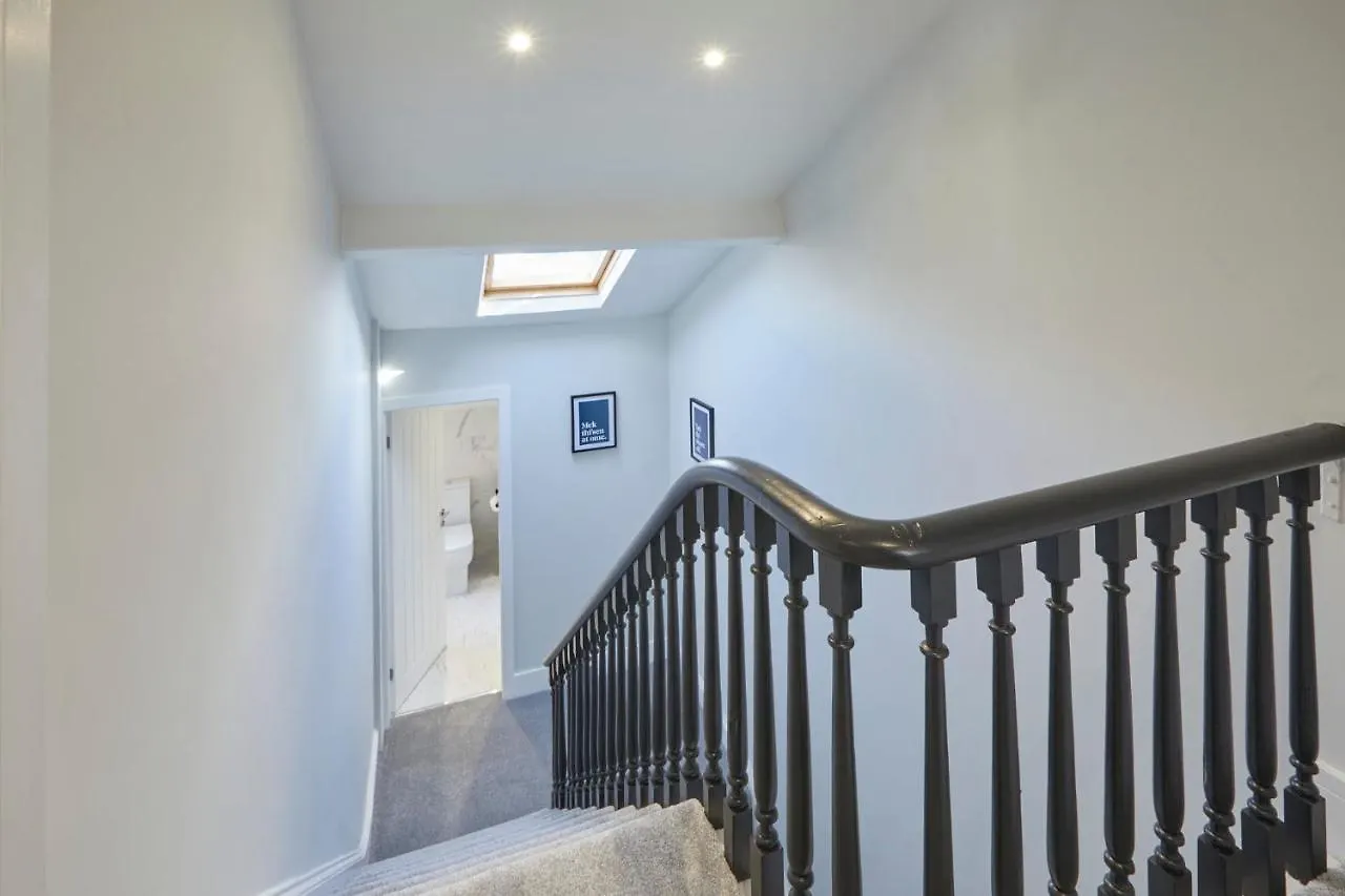Host & Stay - Alma Square Apartments Scarborough
